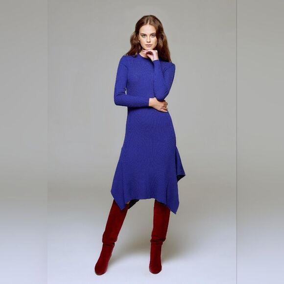 St. JOHN - Picture 1 of 8